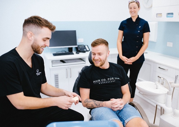 How does teeth straightening work?