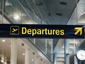 Overseas All-on-4® Treatment vs Australia: Is It Safe?